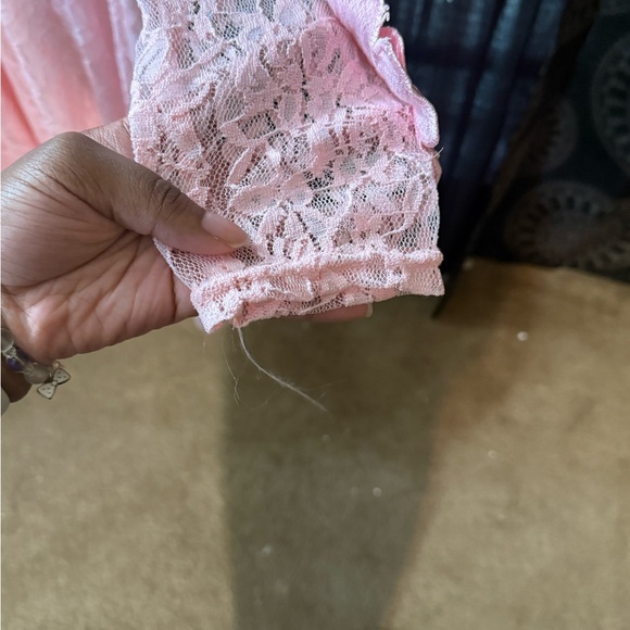 Elegant Pink Lace Dress with Floral Accents - Picture 4 of 4